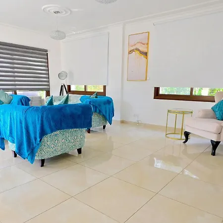 Amelia 2 Villa *