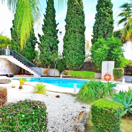 Amelia 2 Villa *